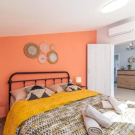 Cosy Apartman Trogir
