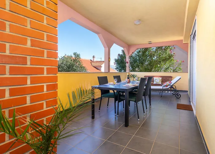 Cosy Apartman Trogir